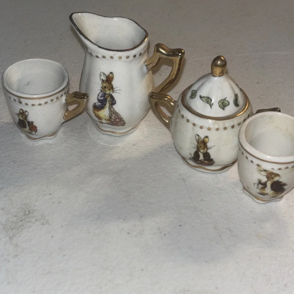Peter Rabbit Beatrix Potter 5PC Mini Tea Set